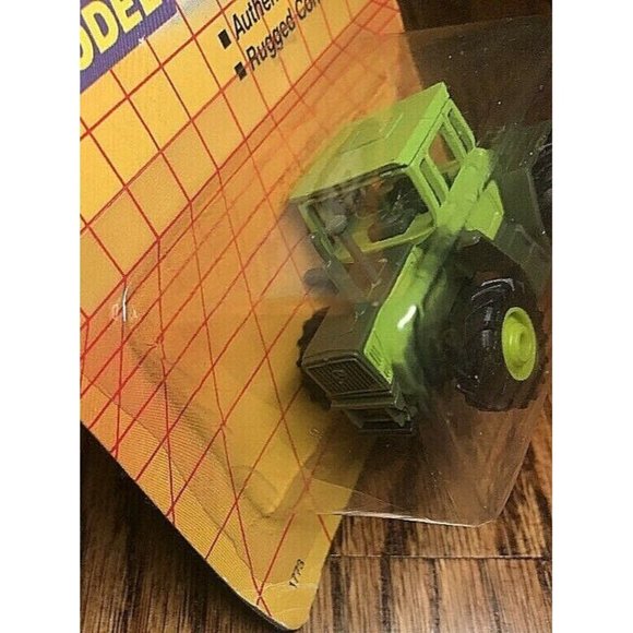 Vintage Collectible Metal Matchbox MB 73 Tractor Green Model Die-Cast Car - Picture 6 of 9